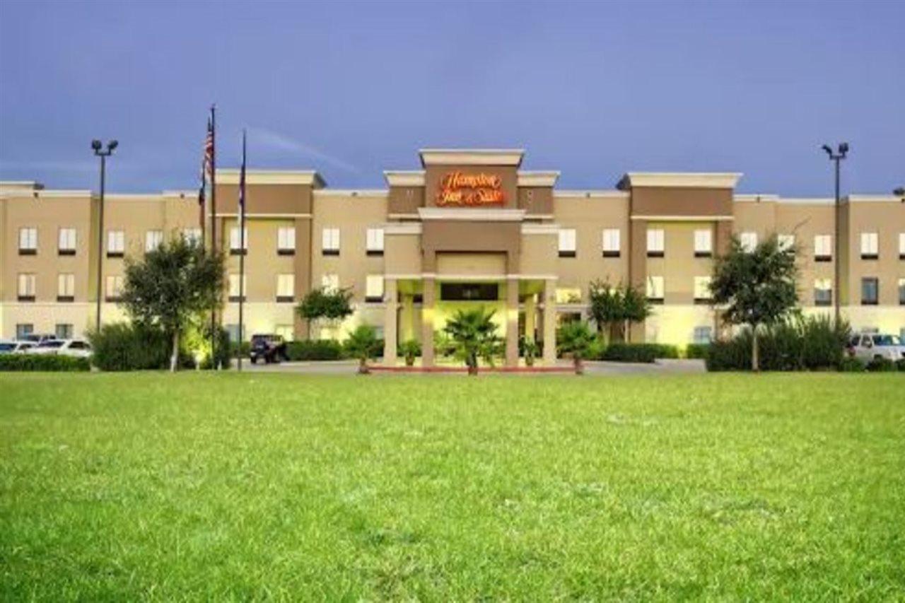Hampton Inn & Suites Houston Rosenberg Exterior photo