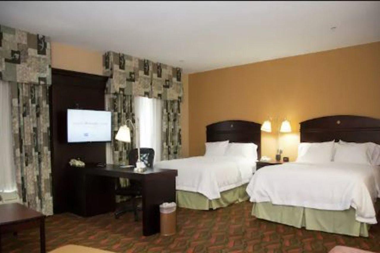 Hampton Inn & Suites Houston Rosenberg Exterior photo