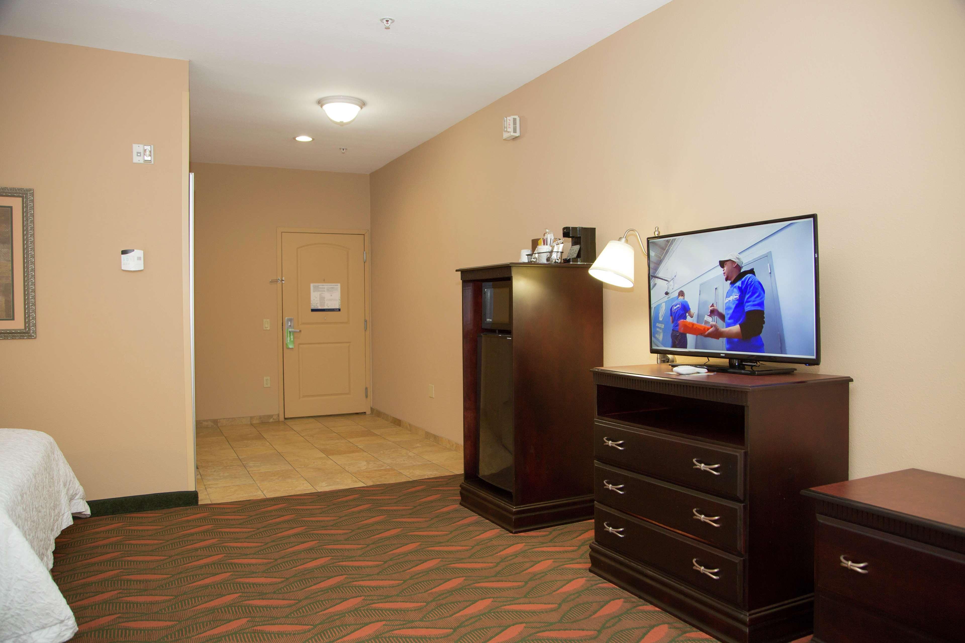 Hampton Inn & Suites Houston Rosenberg Exterior photo
