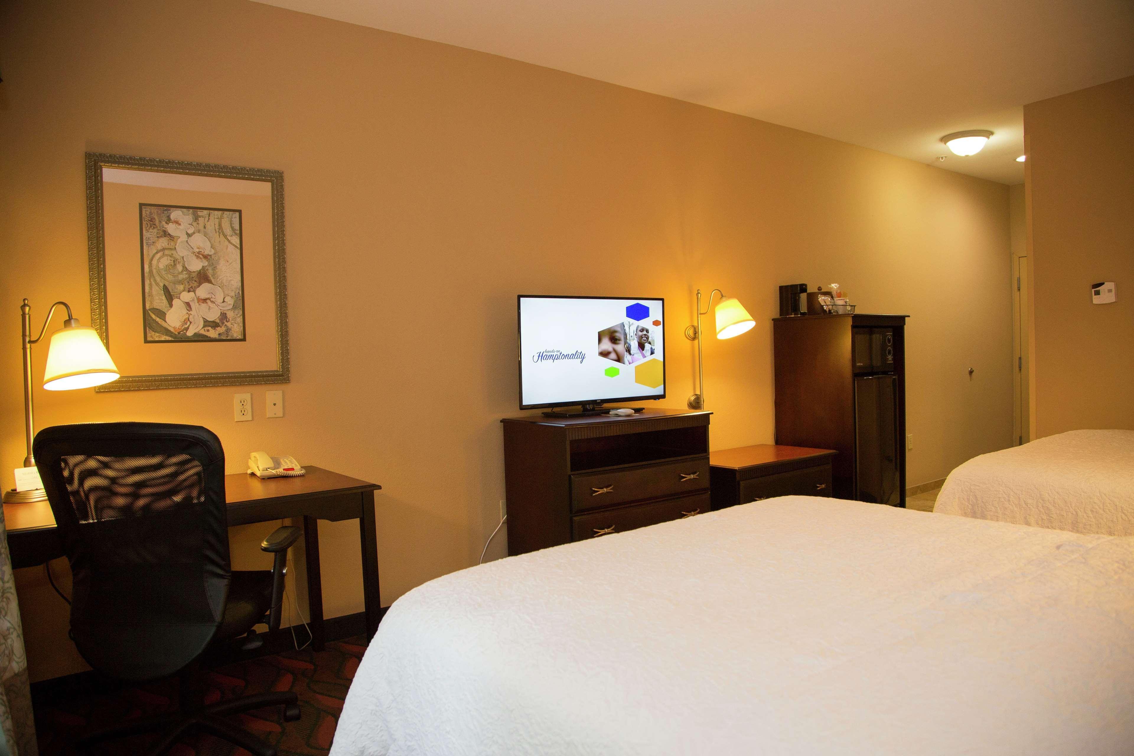 Hampton Inn & Suites Houston Rosenberg Exterior photo